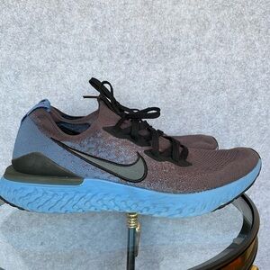 N82 Nike Epic React Flyknit 2